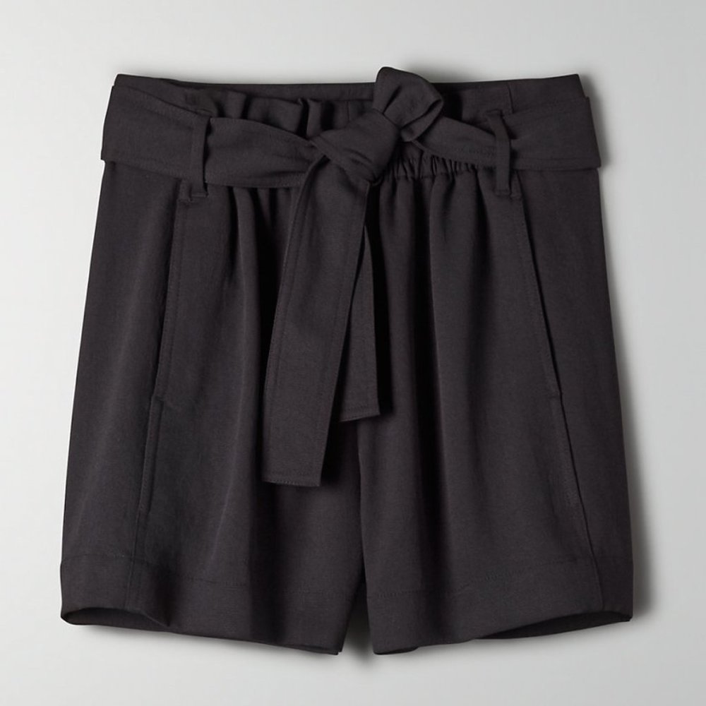 Wilfred new paperbag short